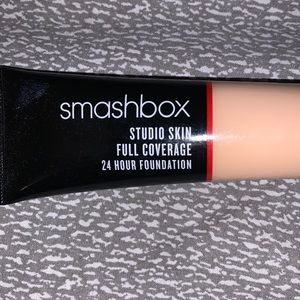 Smashbox studio skin foundation 1.0